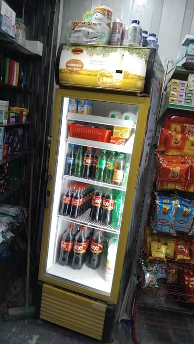 Fridge for cold drink shop