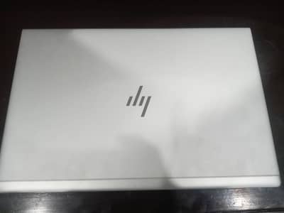 HP core i5, 8th G, 8GB/256GB
