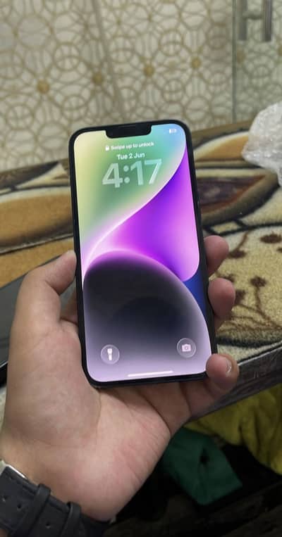 Apple iPhone 14