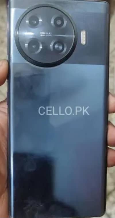 Tecno Spark 20 Pro Plus