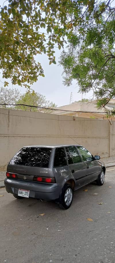 Suzuki Cultus 2011