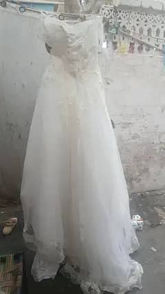 tail style white frok