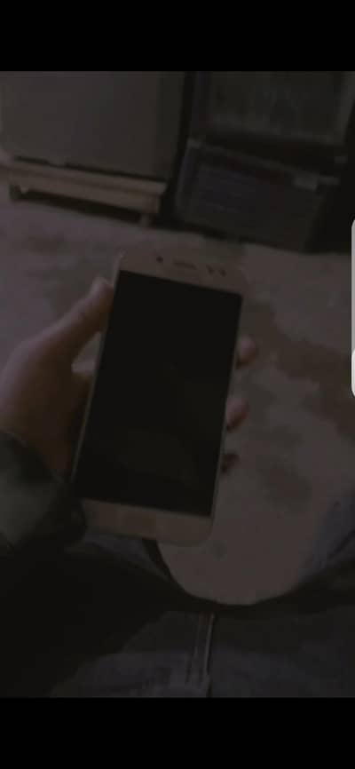 Samsung Mobile J5 Pro