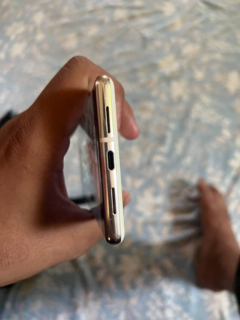 Google Pixel 6 Pro 6