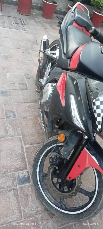 super pawar 200cc byck