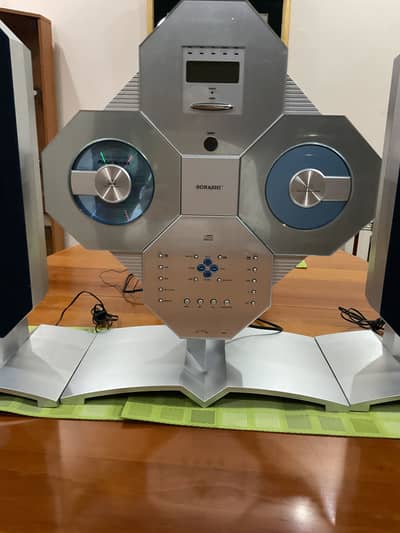SONASHI CD PLAYER CASSETTE DECK. (NEW)