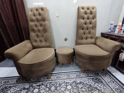 sofa chair & coffee table