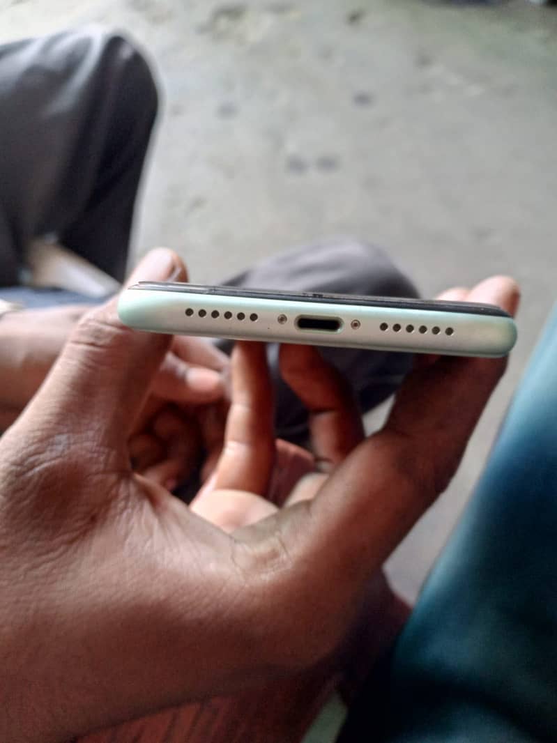 Iphone 11 2