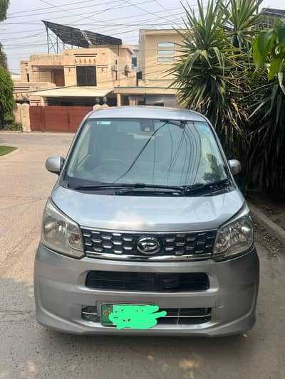 Daihatsu Move 2015