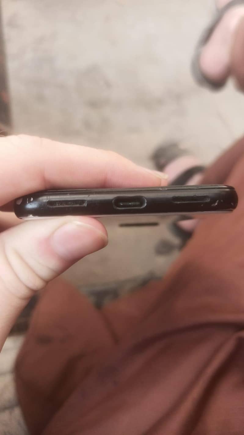 Google Pixel 4 3