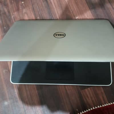 Dell Precision M3800 – Touch Screen