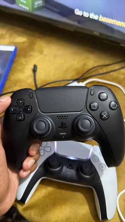 Controller for sale In pristine condition