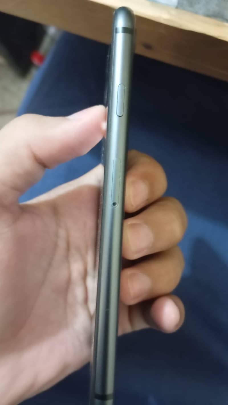 Apple iPhone 8 2
