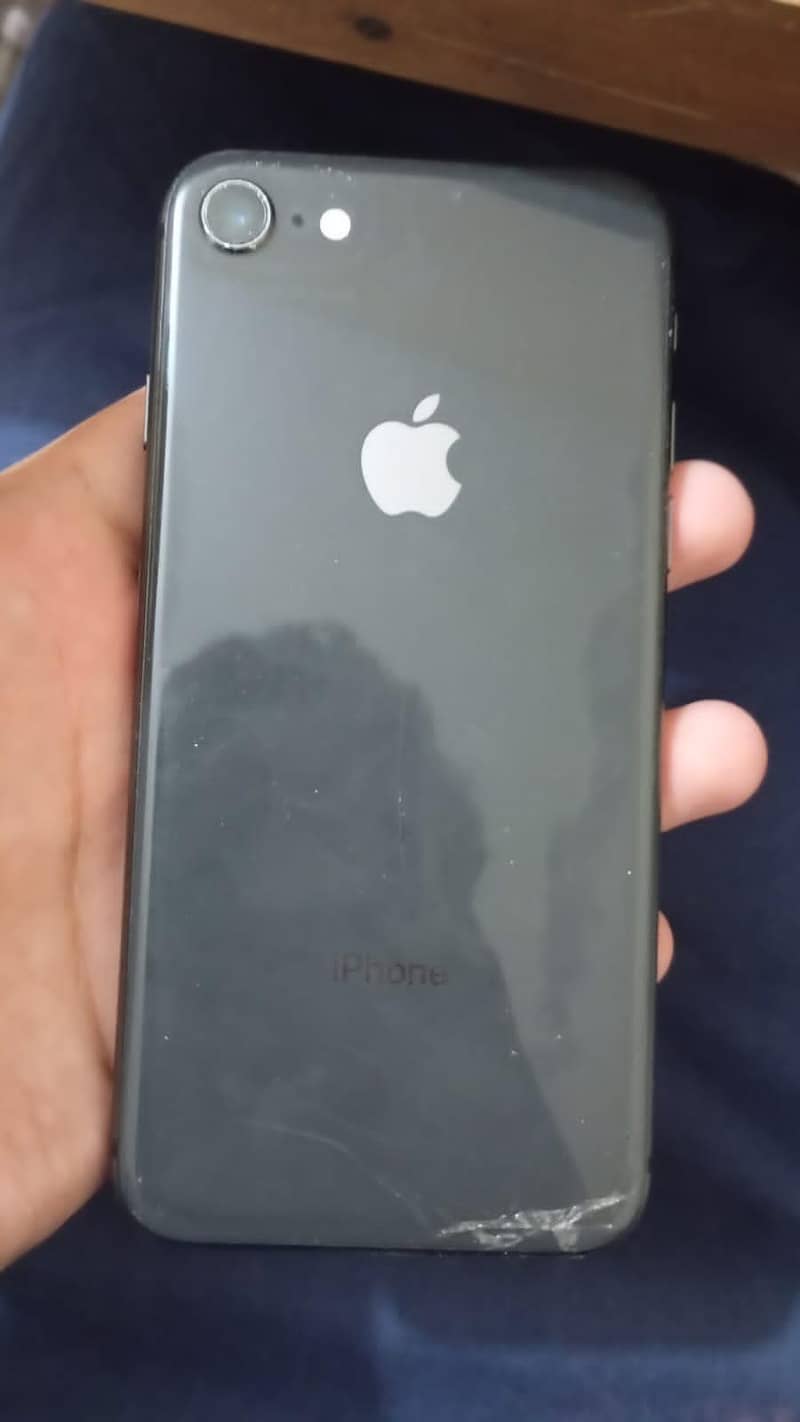 Apple iPhone 8 7