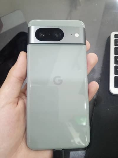 Google Pixel 8