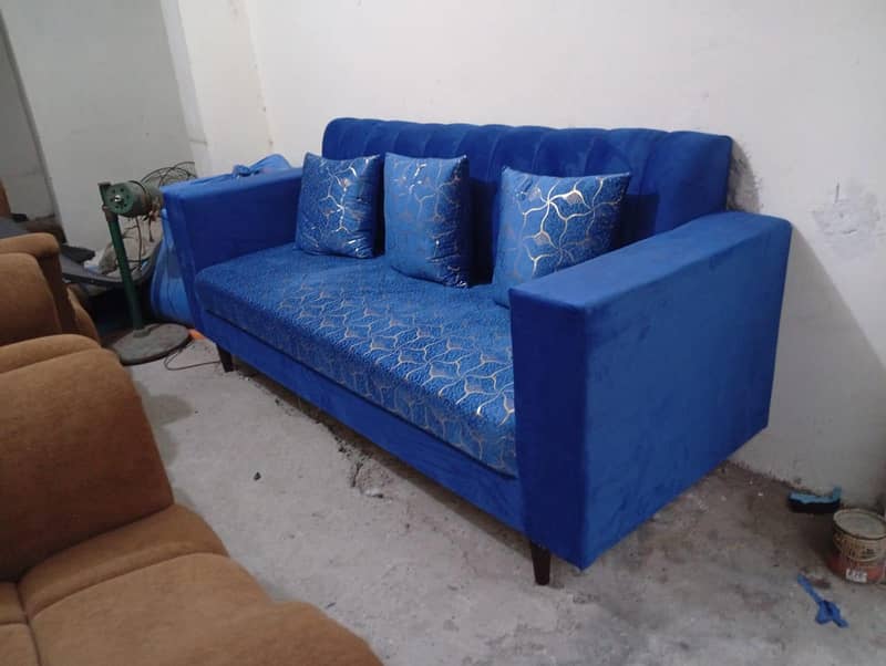 sofa poshish maker 0