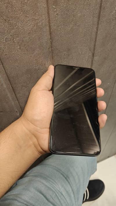 Apple iPhone 11 Pro Max 256GB PTA APPROVED 9.10 condition 03261271600