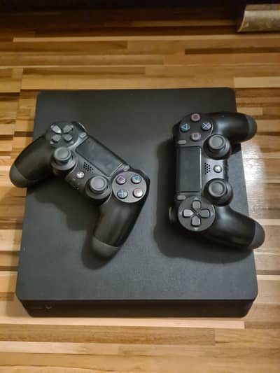 Playstation 4 (PS4 1 TB Jailbreak)