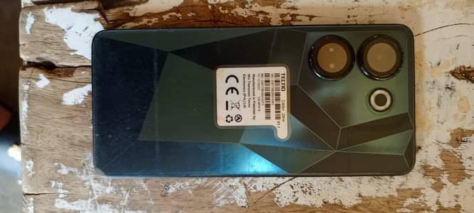 Tecno CAMON 20