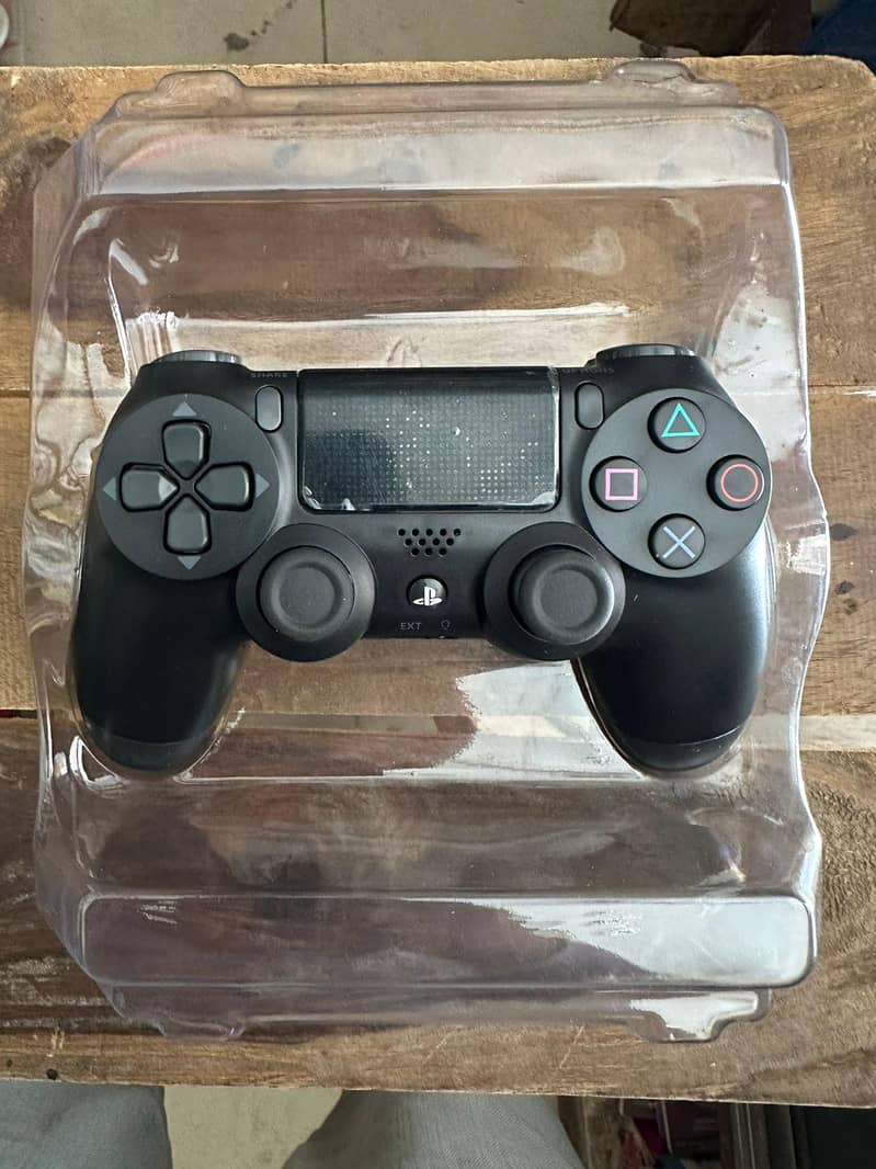 ps4 box pack controller 1