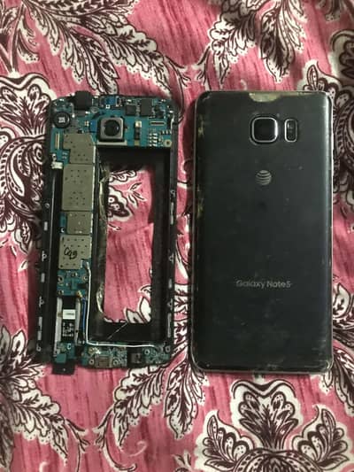 Samsung Mobile J5