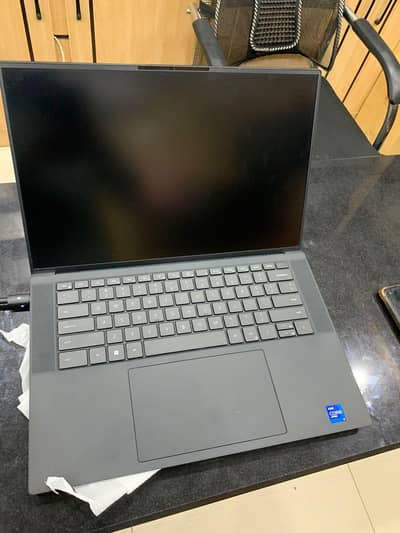 workstation laptop Dell precision 5560 32/1Tb + RTX 4GB card
