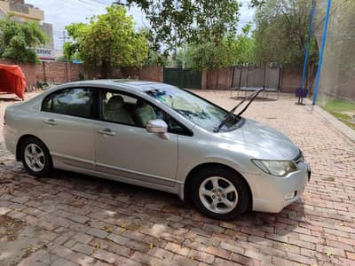 Honda Civic Oriel 2009