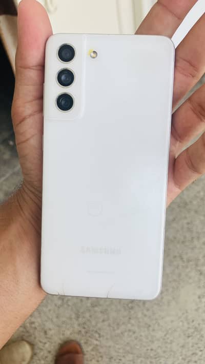 Samsung Mobile S21 FE