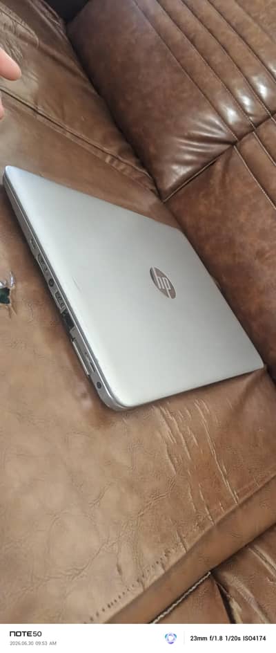 Hp Elitebook 840 g3 i5 (8GB ram + 256GB SSD)  with original charger