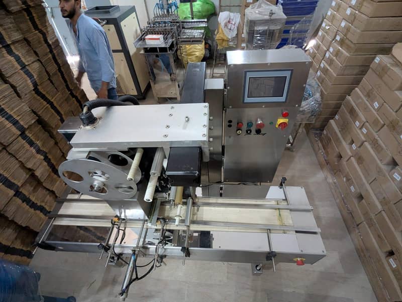 Automatic Label Applicator Machine | 10/10 condition 1