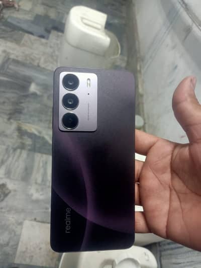 Realme C75