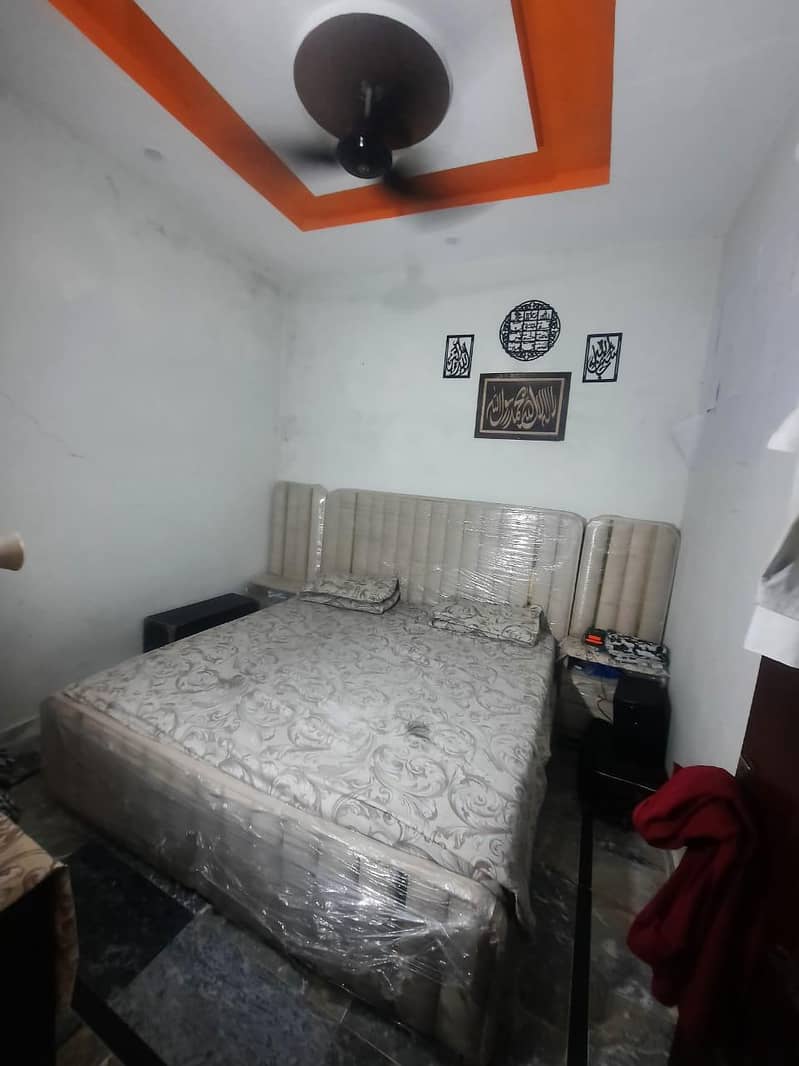 bed set with dressing table 0