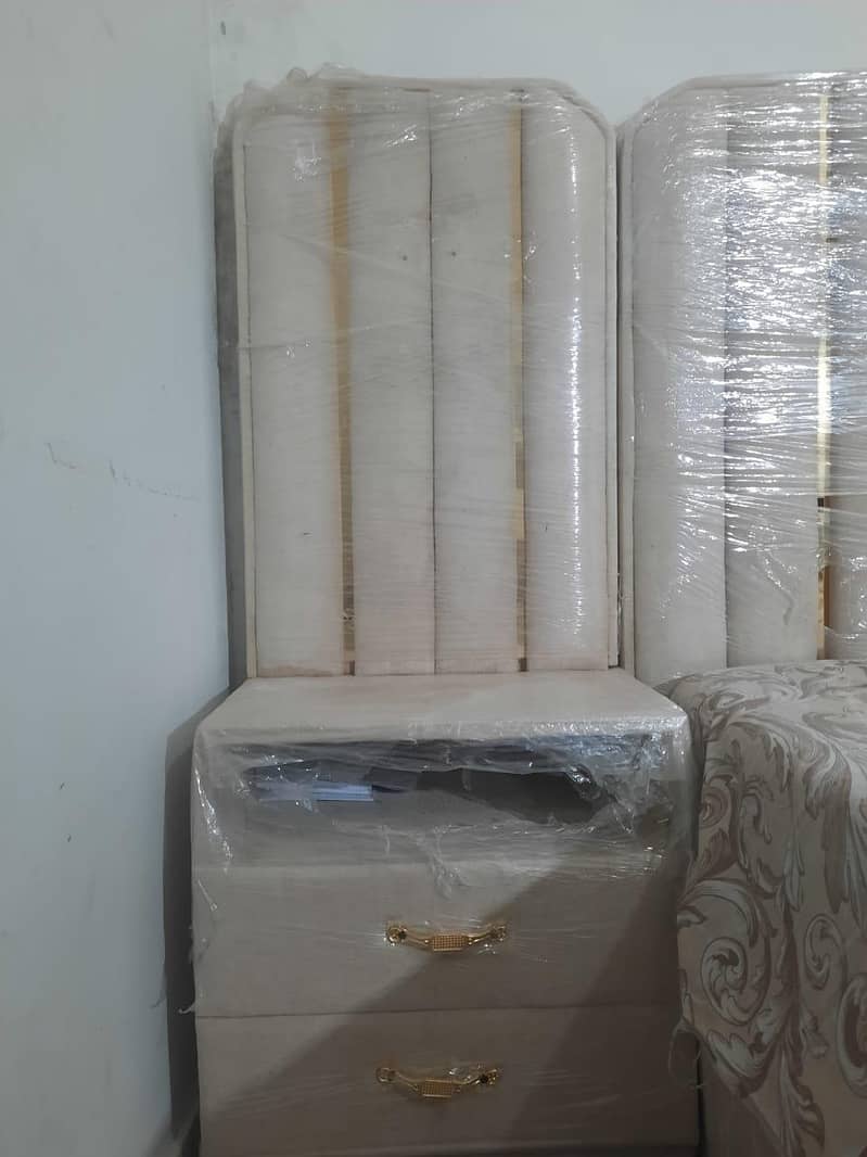 bed set with dressing table 2