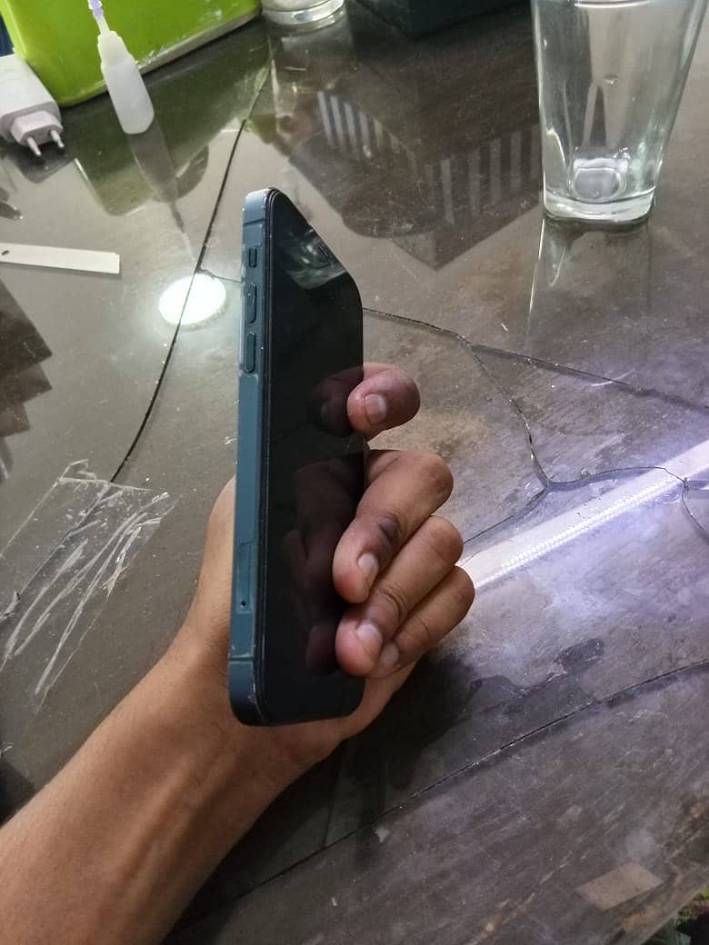 Apple iPhone 12 Pro 2