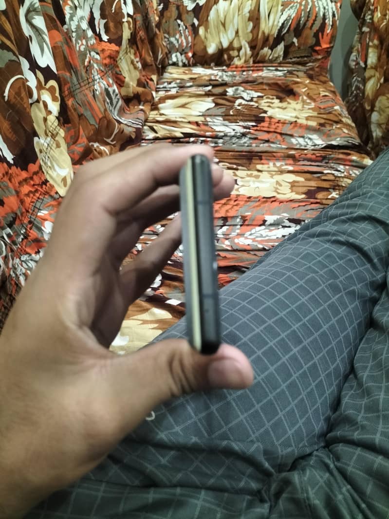 Google Pixel 6 3