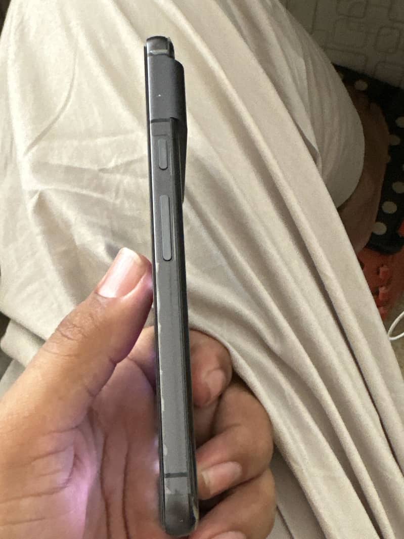 Google Pixel 8 2