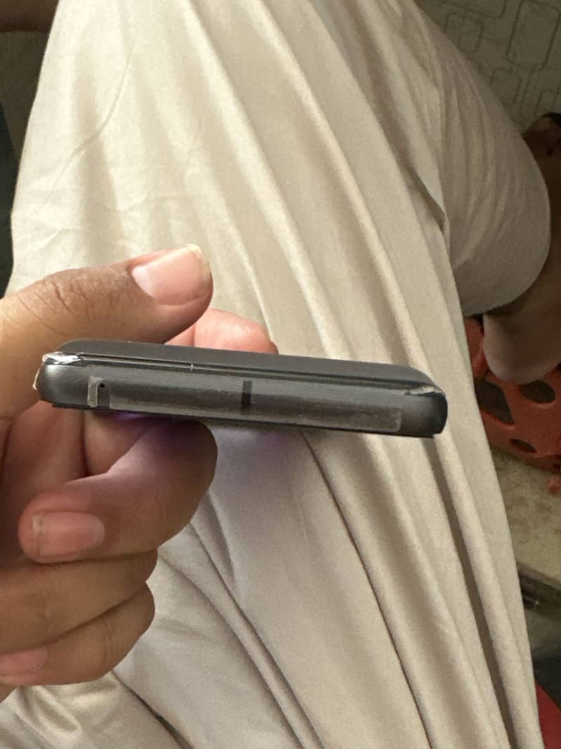 Google Pixel 8 5