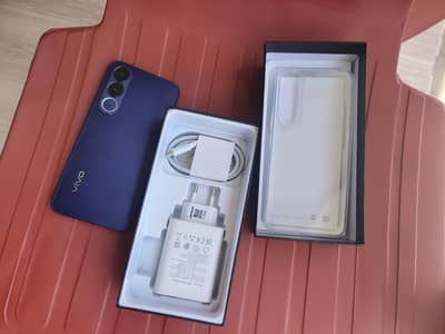 Vivo V70 FE 5G (8+256)