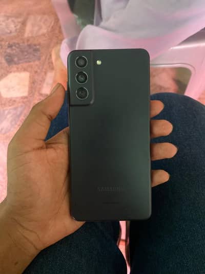 Samsung Mobile S21 FE