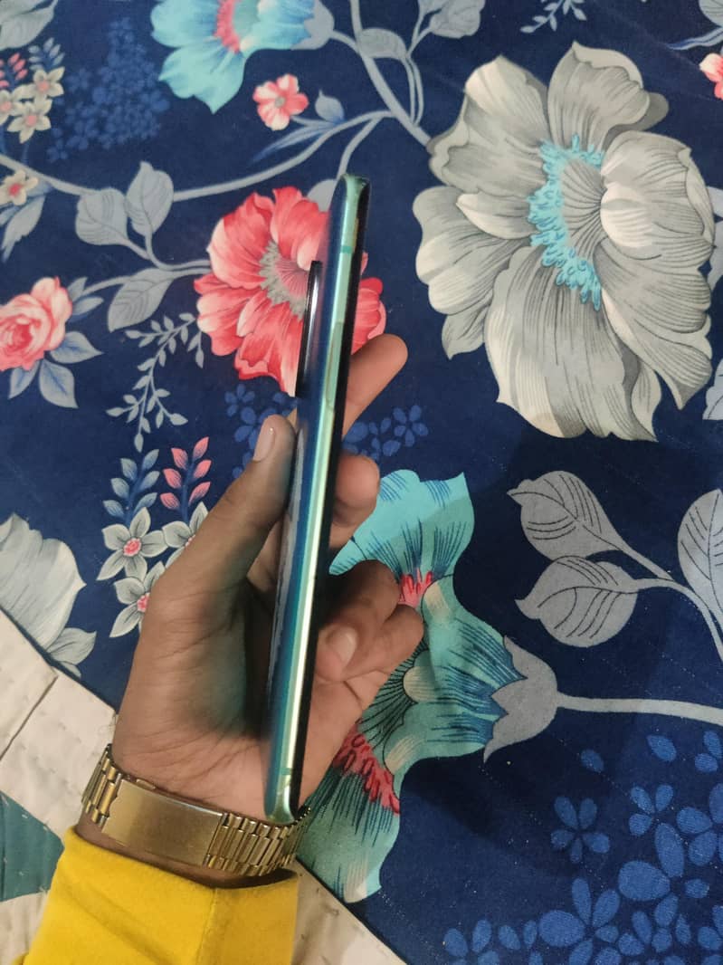 One Plus 8 Pro 3