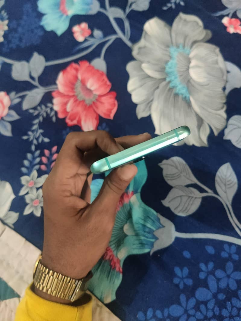 One Plus 8 Pro 4
