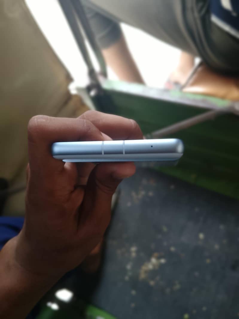 Google Pixel 7a 3