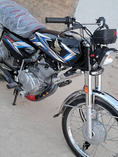 Honda CG 125 2025