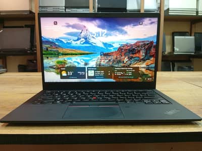 Lenovo ThinkPad X1 Carbon (Gen 8) | Core i7 10th Gen | Touch Screen