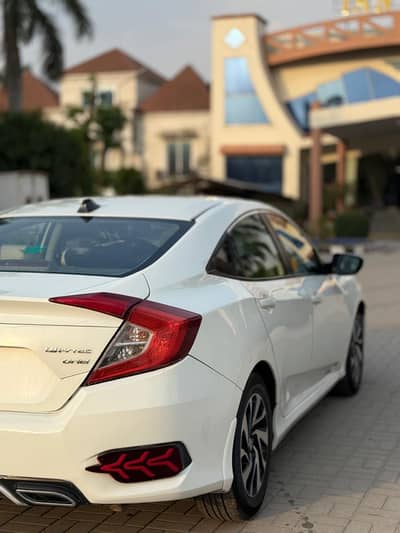 Honda Civic VTi Oriel Prosmatec 2017