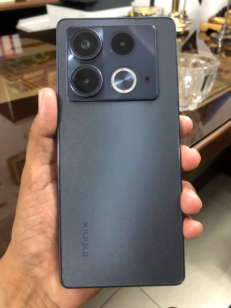 Infinix Note 40 3