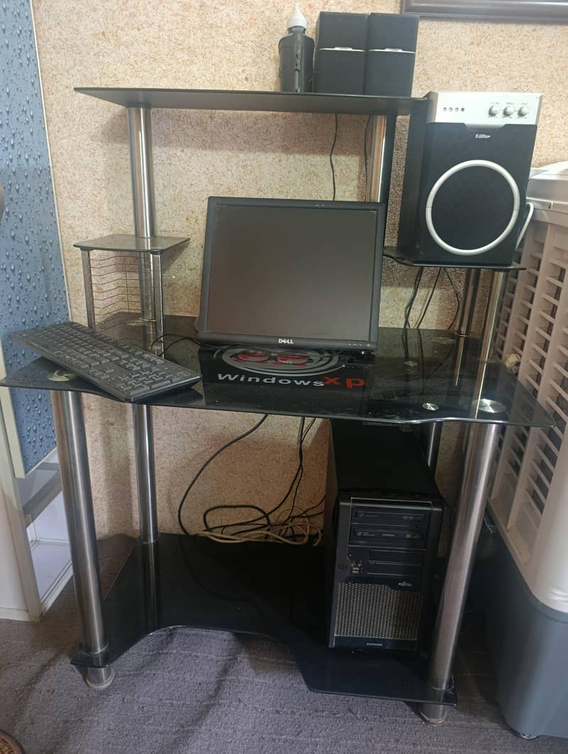 Computer Table 1