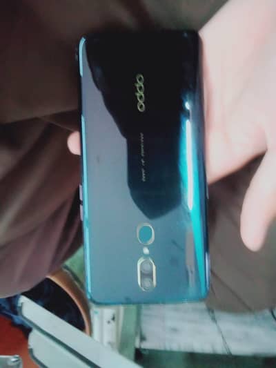 OPPO F11