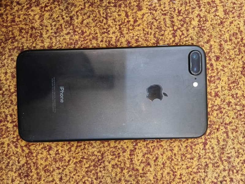 Apple iPhone 7 Plus 0