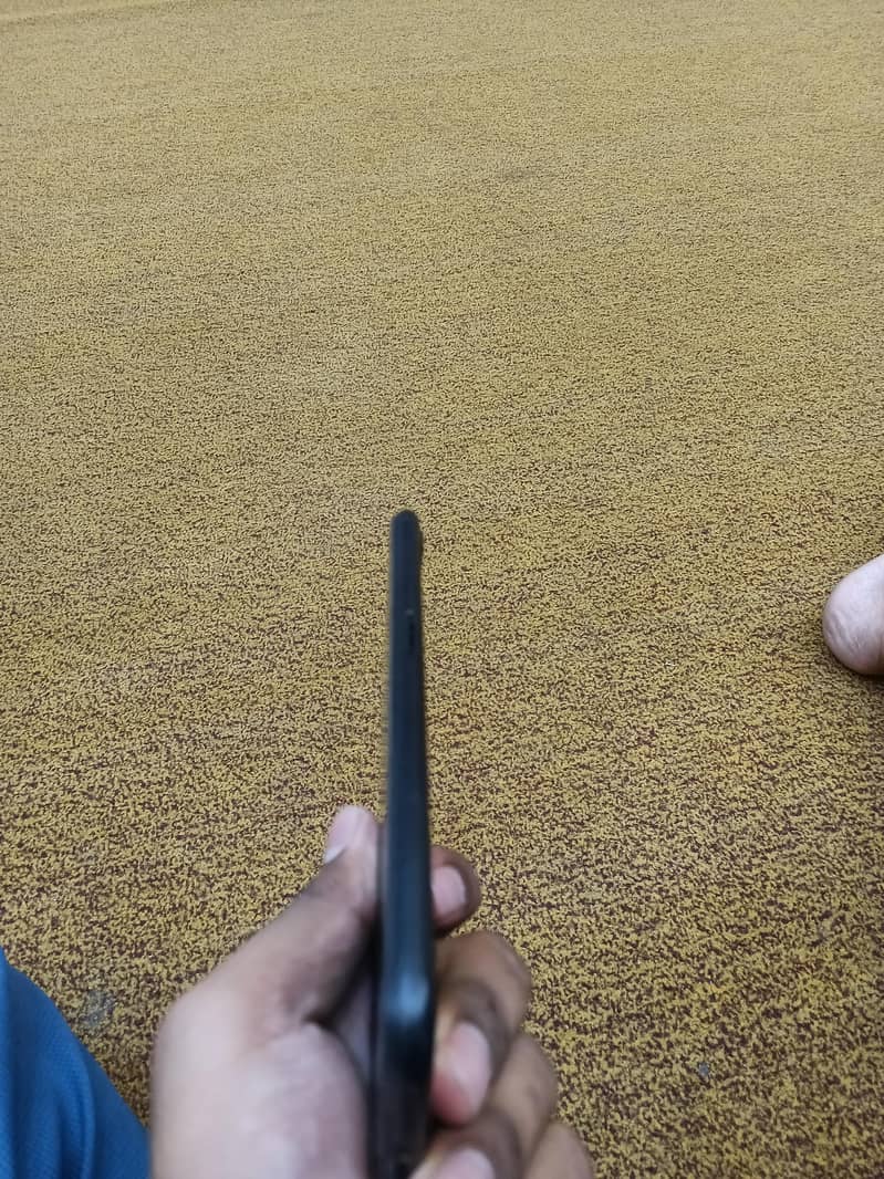 Apple iPhone 7 Plus 3